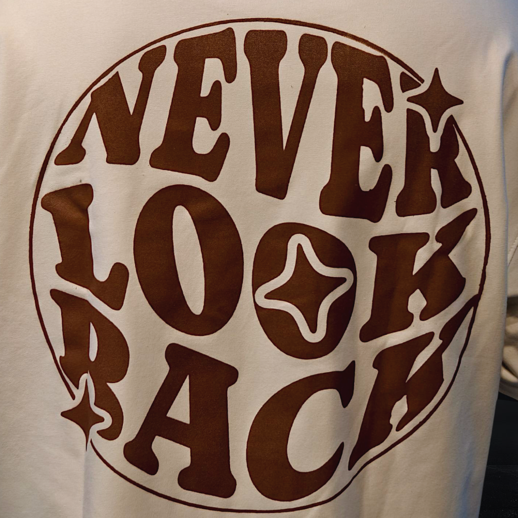 WHITE NEVER LOOK BACK T-SHIRT